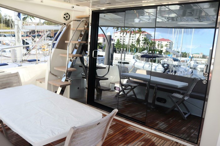 2015 Prestige 550 Fly Bridge Photo 6 sur 65