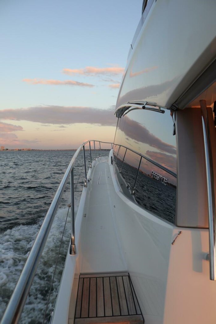 2015 Prestige 550 Fly Bridge Photo 18 sur 65