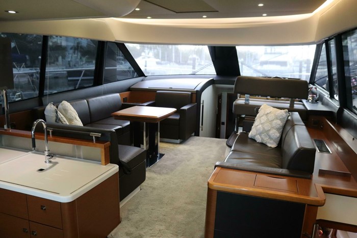 2015 Prestige 550 Fly Bridge Photo 30 sur 65
