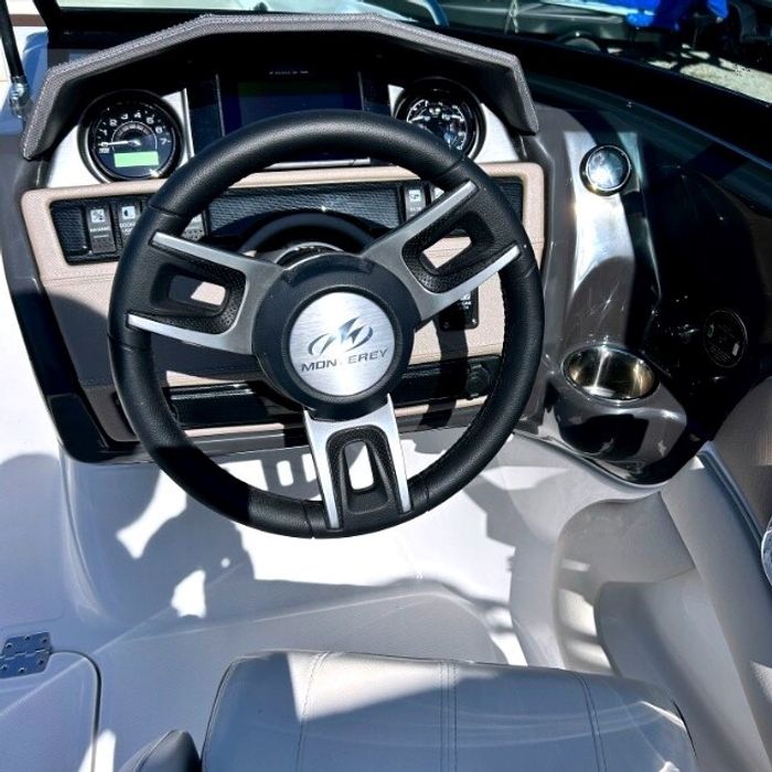 2024 Monterey 224 FS Photo 9 sur 23
