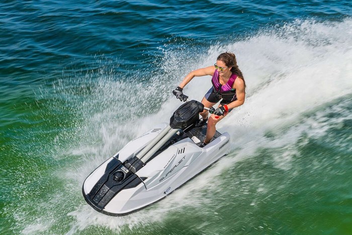 2024 Yamaha SUPERJET Photo 3 sur 6