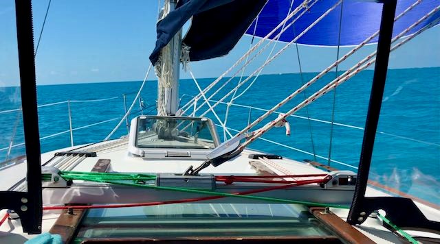 2002 Jeanneau France Jeanneau Sun Odyssey 37 Photo 3 sur 17