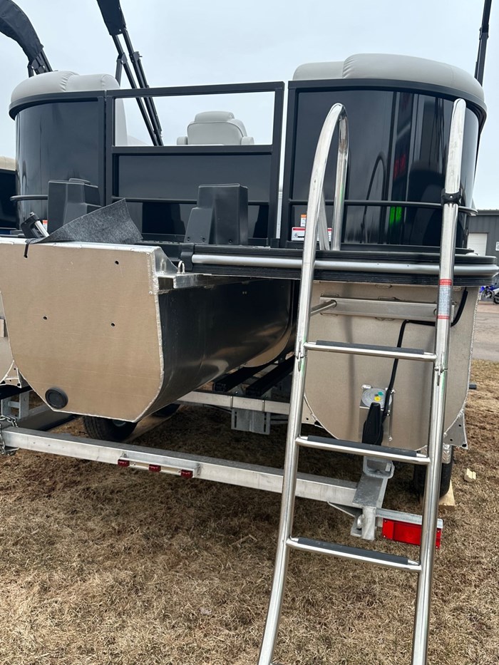 2024 SunCatcher Pontoons by G3 Boats Fusion 322RC, Trailer & Yamaha 90hp Motor Photo 4 sur 13
