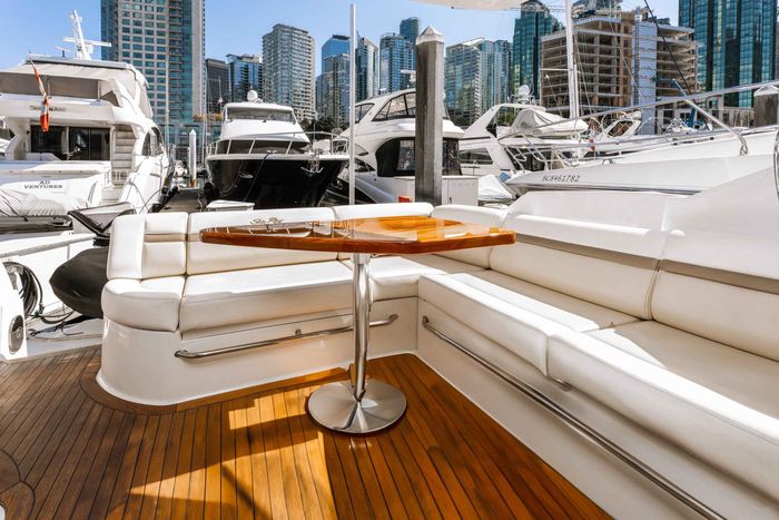 2014 Sea Ray 510 Fly Photo 27 sur 40