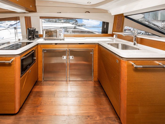 2014 Sea Ray 510 Fly Photo 12 sur 40