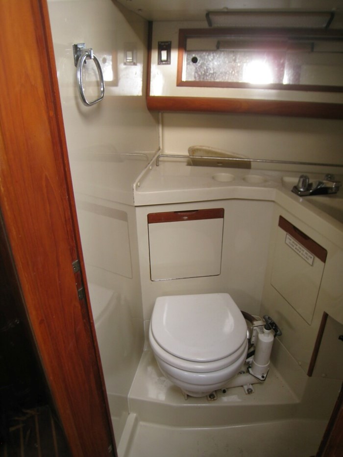 Pearson Pearson 342 1989 Used Boat for Sale in Solomons, Maryland