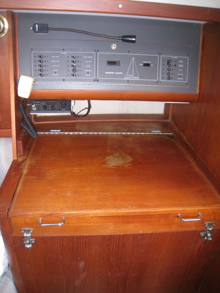 Pearson Pearson 342 1989 Used Boat for Sale in Solomons, Maryland