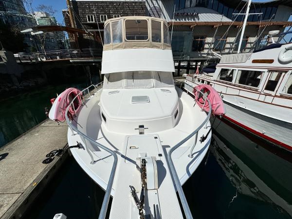 2002 Mainship 430 Aft Cabin Photo 44 sur 55