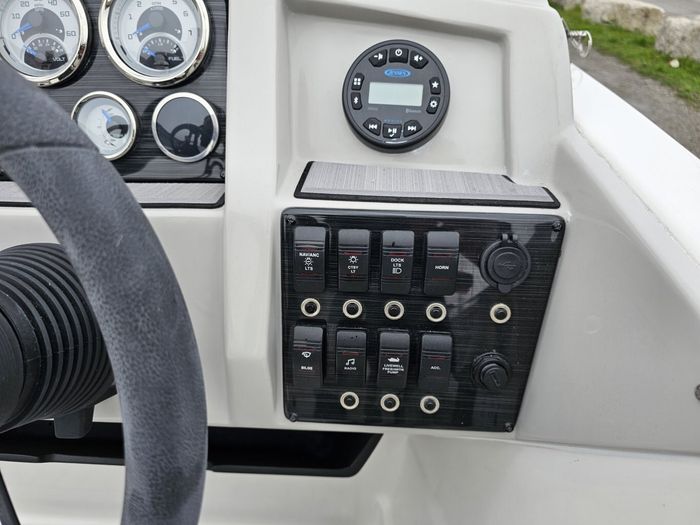 2023 Starcraft SVX 191 W/ 150HP Yamaha Photo 13 sur 17