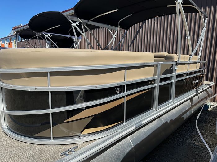 Starcraft LX 20 F 2024 New Boat for Sale in Waubaushene, Ontario