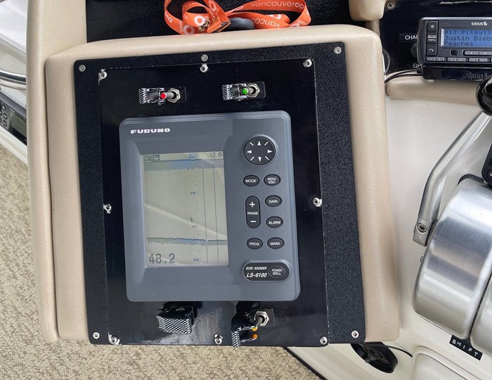 1997 Sea Ray 500 Sundancer Photo 13 sur 22
