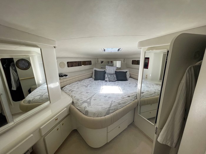 1997 Sea Ray 500 Sundancer Photo 17 sur 22