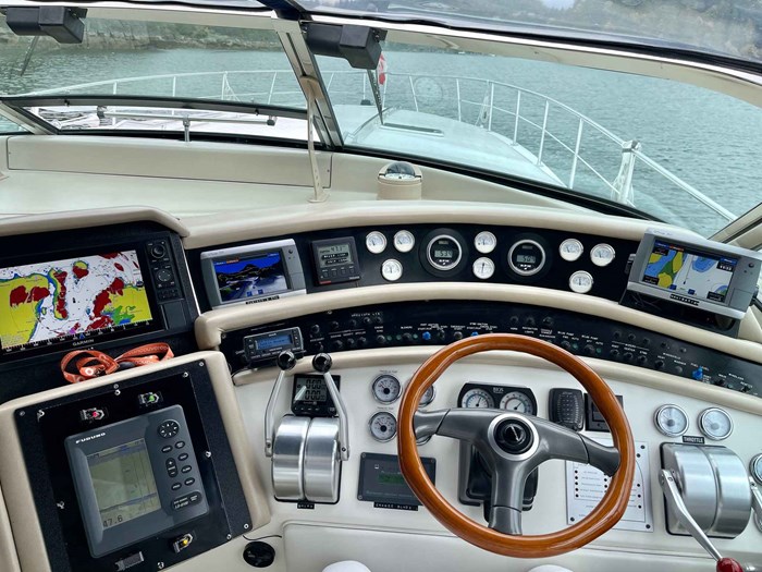1997 Sea Ray 500 Sundancer Photo 11 sur 22
