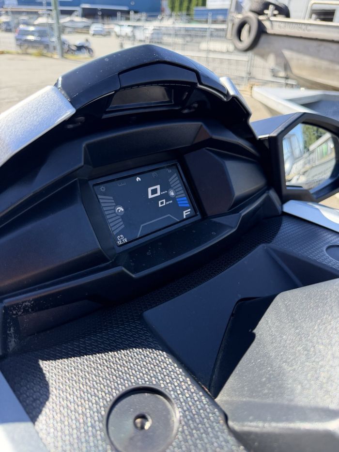 2024 Yamaha VX Cruiser with Audio w/ RecDeck - Demo Photo 5 of 6