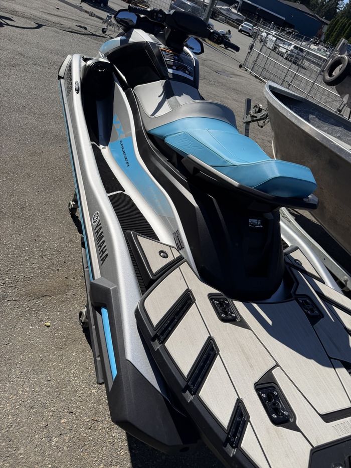 2024 Yamaha VX Cruiser with Audio w/ RecDeck - Demo Photo 4 of 6