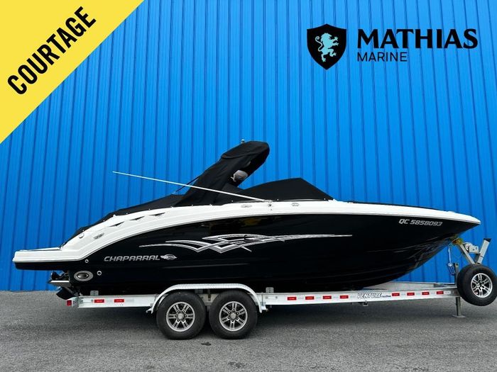 CHAPARRAL SUNESTA 2018 Occasion Bateau à vendre au Stmathias, Québec