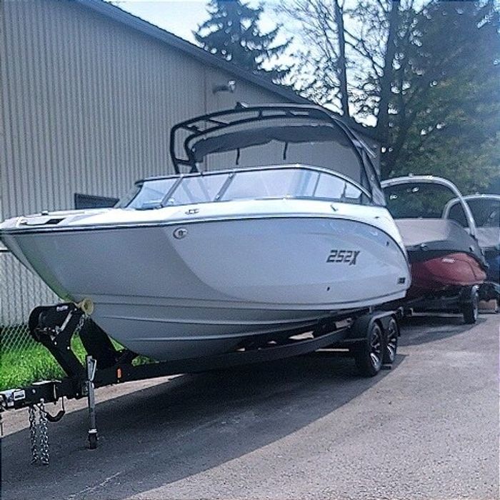 2023 Yamaha 252XE Photo 1 of 12