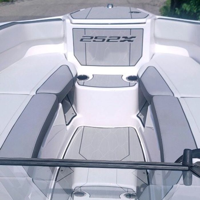 2023 Yamaha 252XE Photo 7 of 12