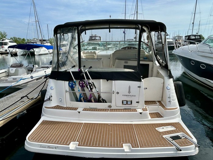 2005 Rinker 342 Fiesta Vee Photo 3 sur 14
