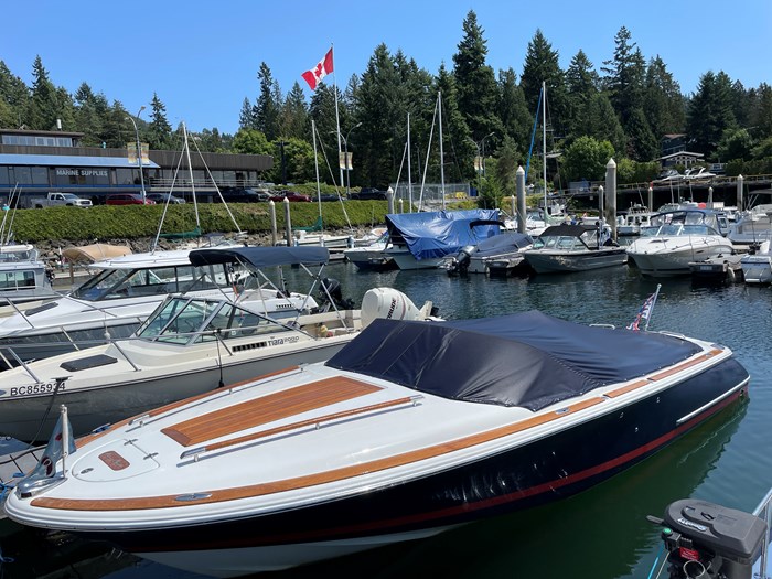 2004 Chris-Craft Corsair Photo 1 sur 16