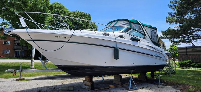 2001 Monterey 282 Cruisers MC Photo 3 of 26