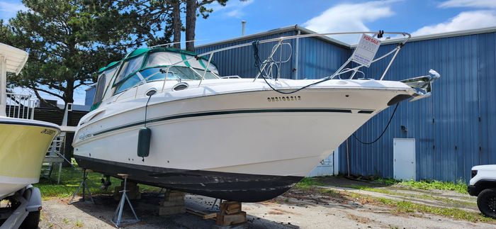 2001 Monterey 282 Cruisers MC Photo 2 of 26