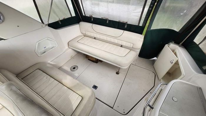 2001 Monterey 282 Cruisers MC Photo 12 of 26