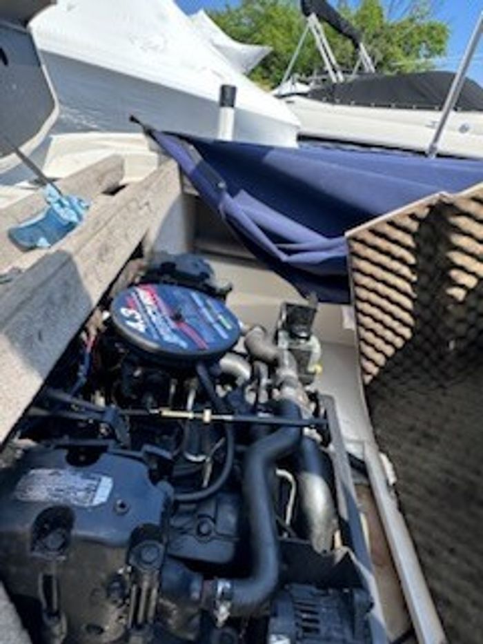 2005 Sea Ray 185 Sport BR Photo 14 of 14