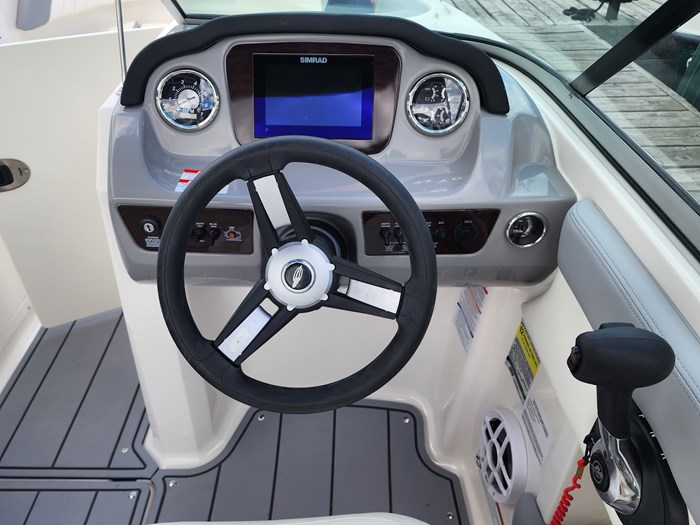 2022 Chaparral 21 SSI Sport Photo 9 sur 19