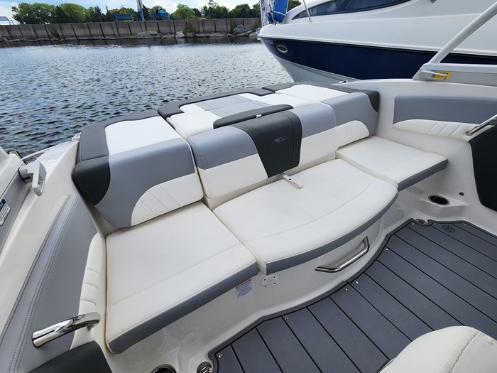 2022 Chaparral 21 SSI Sport Photo 14 sur 19