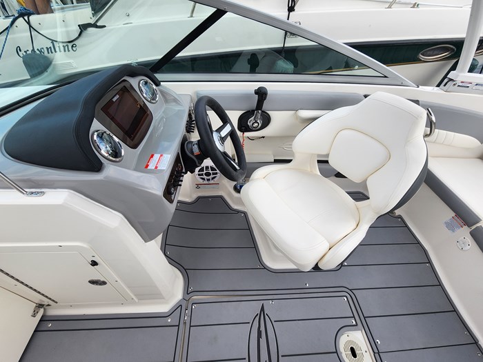 2022 Chaparral 21 SSI Sport Photo 16 sur 19