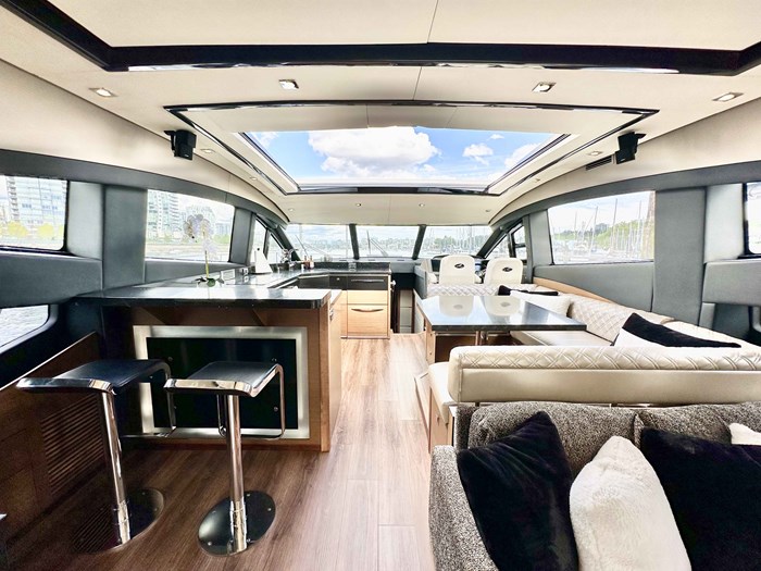 2015 Sea Ray L650 Photo 15 sur 70