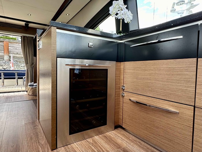 2015 Sea Ray L650 Photo 20 sur 70
