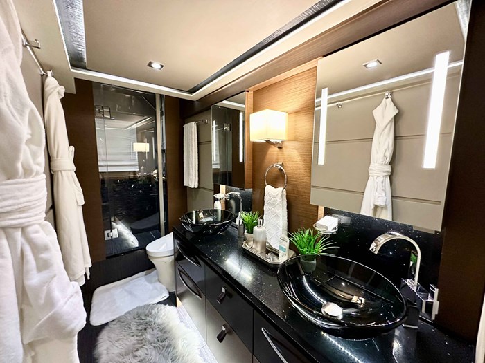 2015 Sea Ray L650 Photo 49 sur 70