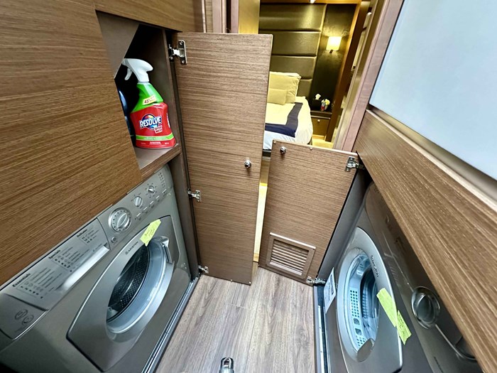 2015 Sea Ray L650 Photo 38 sur 70