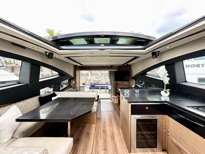 2015 Sea Ray L650 Photo 25 sur 70