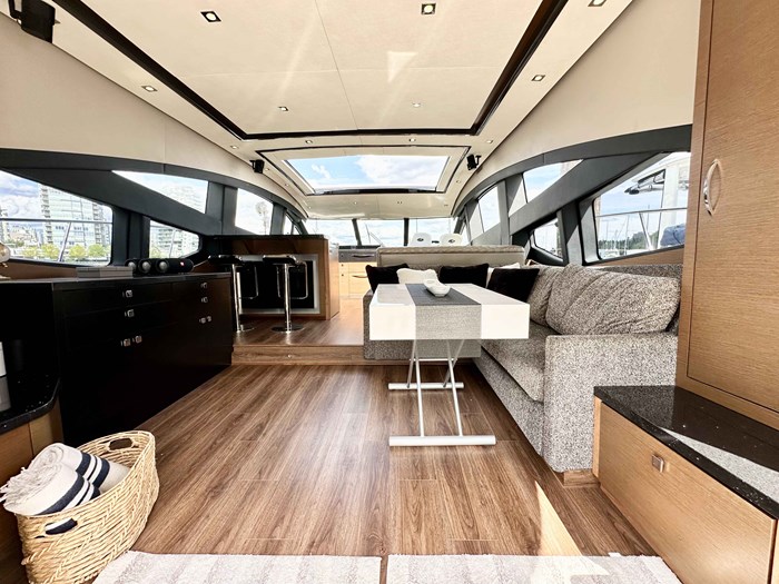 2015 Sea Ray L650 Photo 11 sur 70