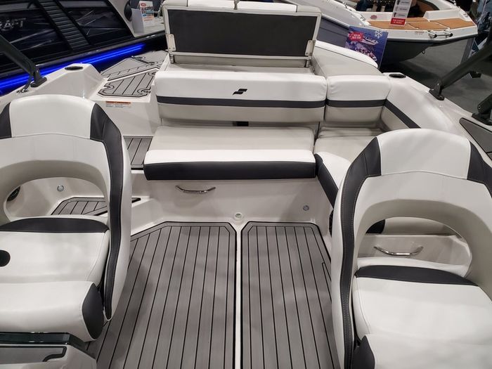 2023 Starcraft Marine SVX 210 With Mercruiser 4.5L 250HP Photo 17 of 20