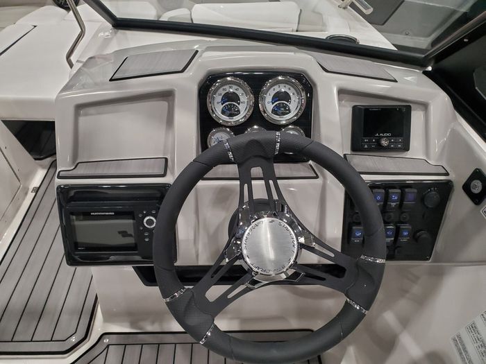 2023 Starcraft Marine SVX 210 With Mercruiser 4.5L 250HP Photo 12 of 20