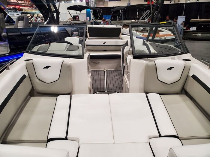 2023 Starcraft Marine SVX 210 With Mercruiser 4.5L 250HP Photo 16 of 20