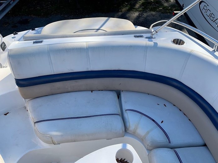 2006 Hurricane 25' DC Photo 26 sur 31