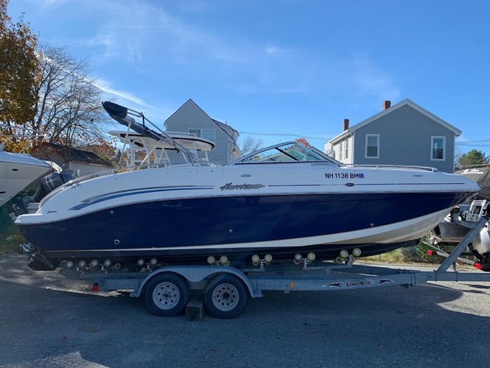 2006 Hurricane 25' DC Photo 9 sur 31