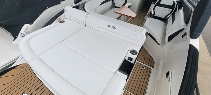 2025 Sea Ray 260 SLX Photo 19 sur 33