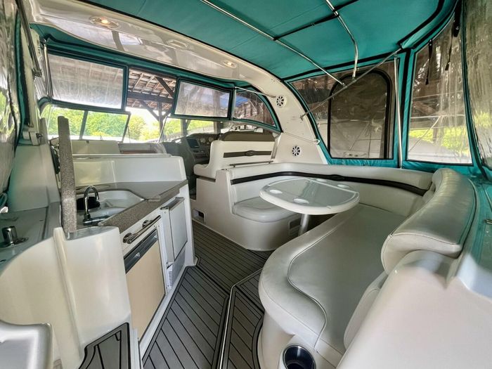Rinker 330 Express 2008 Used Boat for Sale in Innisfil, Ontario ...