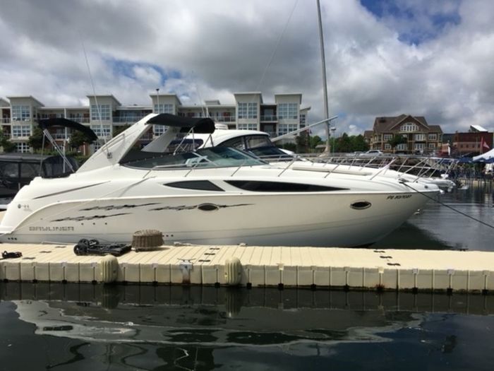 2010 Bayliner 335 SB Photo 2 sur 20