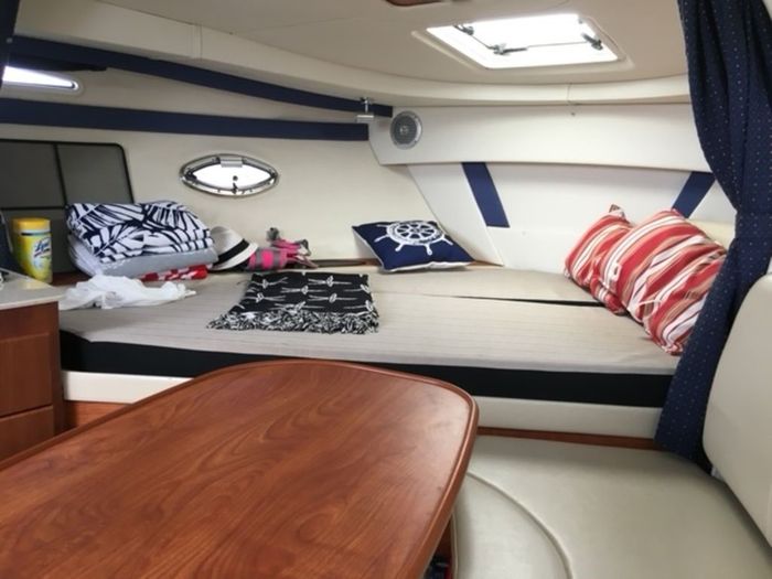 2010 Bayliner 335 SB Photo 16 sur 20