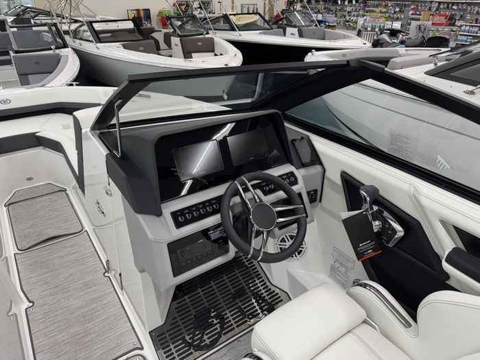 2025 Cobalt R4 Photo 17 sur 40