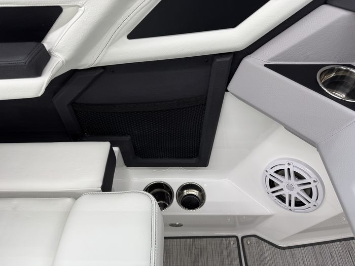 2025 Cobalt R4 Photo 26 sur 40
