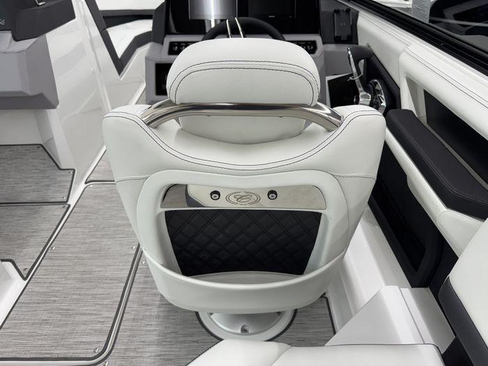 2025 Cobalt R4 Photo 29 sur 40