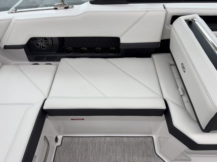 2025 Cobalt R4 Photo 30 sur 40